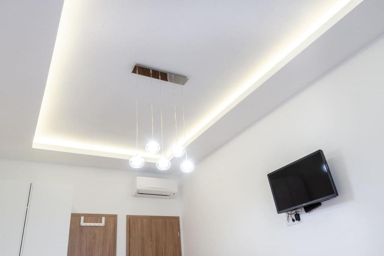 בודפשט 3 En Suit Bedroom Flat In The Main Centre For 6Ppl, 3Bdr,3Bthr,Ac מראה חיצוני תמונה