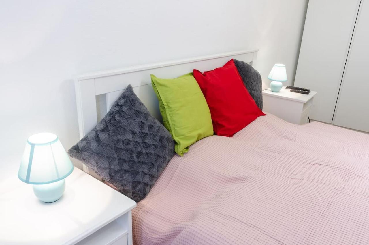 בודפשט 3 En Suit Bedroom Flat In The Main Centre For 6Ppl, 3Bdr,3Bthr,Ac מראה חיצוני תמונה